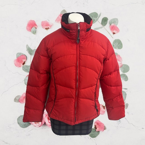 OBERMEYER SKI  SNOW BOARD WOMEN JACKET IN SIZE 10 ZIPPER THREE ZIPPED POCKETS - Picture 2 of 8